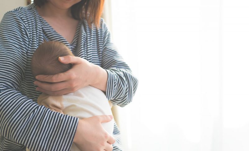 母乳育児のための自律授乳とは