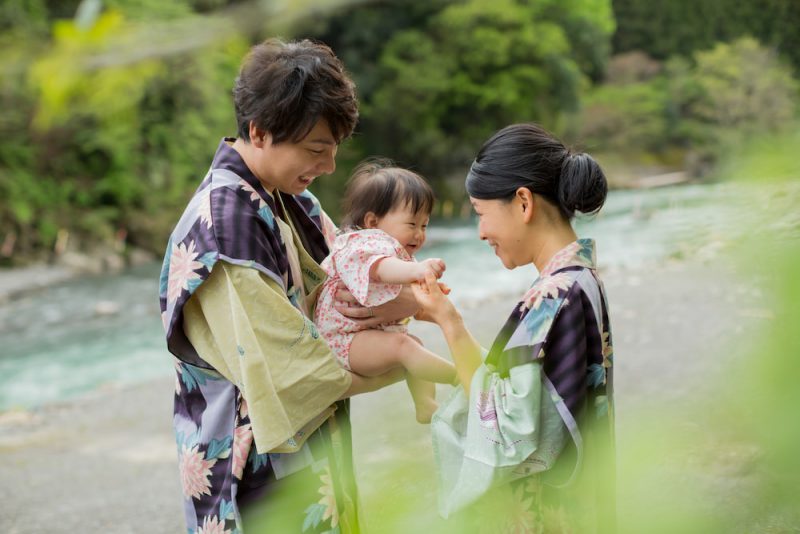 赤ちゃんと温泉旅行はいつから？