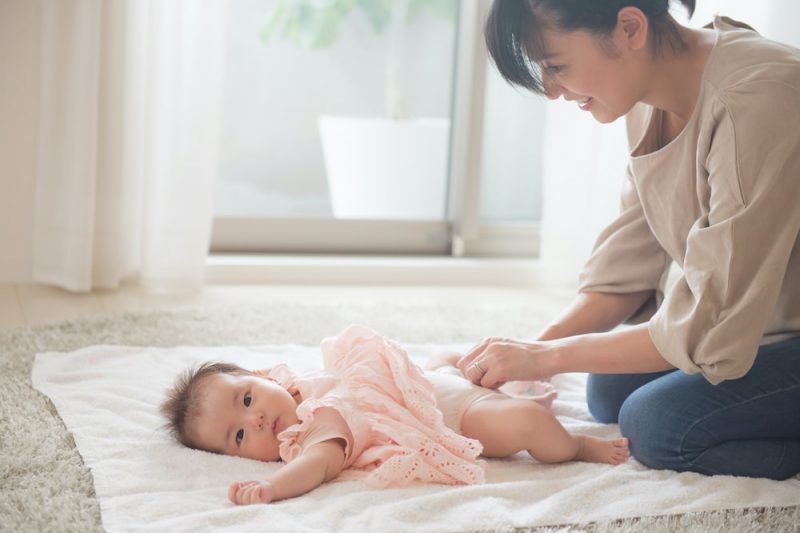 赤ちゃんのおむつ替えに便利なアイテム